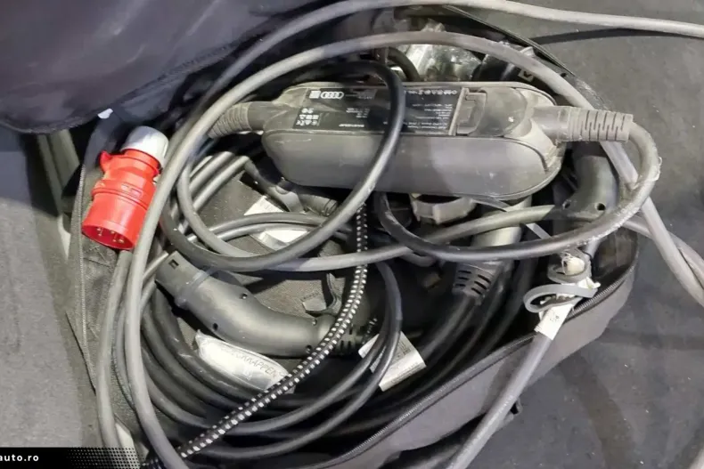 Audi Q7 din 2021 cu 99.998 km - oferta AUD174946 - foto 30