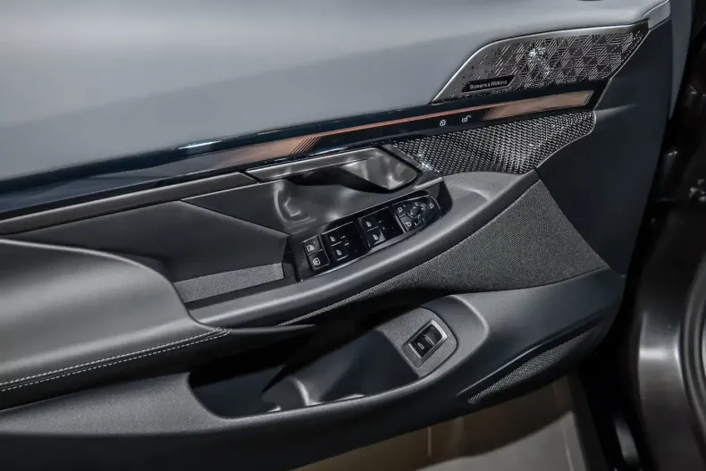 BMW 550 din 2026 cu 5 km - oferta BMW174948 - foto 17