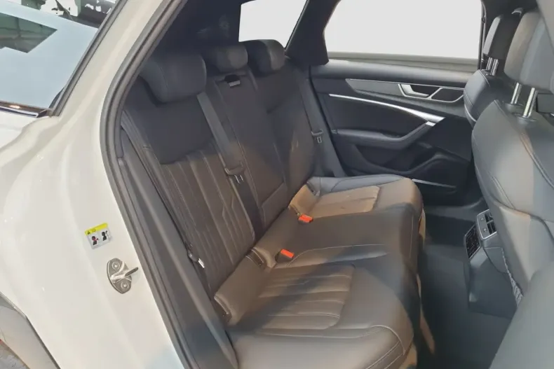 Audi A6 Allroad din 2022 cu 69.500 km - oferta AUD174950 - foto 18