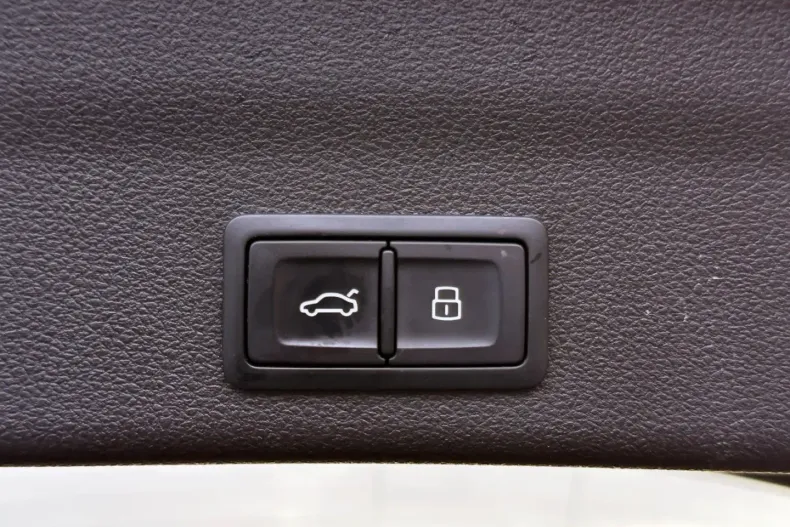 Audi A6 Allroad din 2025 cu 8.690 km - oferta AUD174951 - foto 30