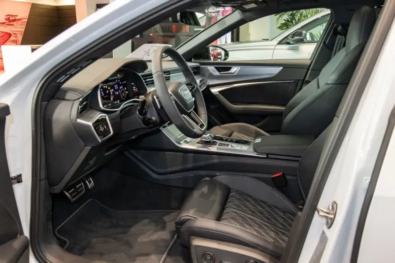 Audi A6 din 2025 cu 35.999 km - oferta AUD174952 - foto 19