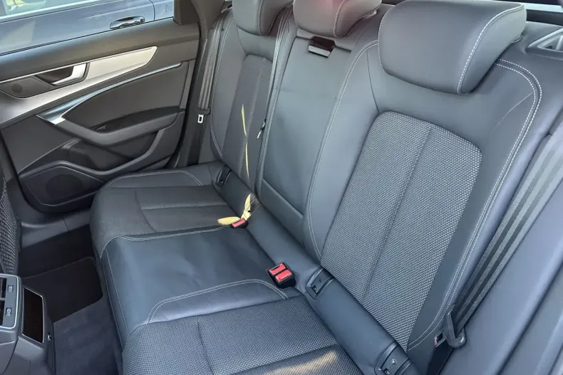 Audi A6 din 2023 cu 44.750 km - oferta AUD174953 - foto 11