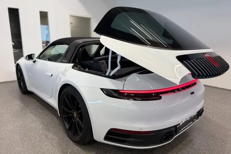 Porsche 911 din 2023 cu 19.900 km - oferta POR174955 - foto 19