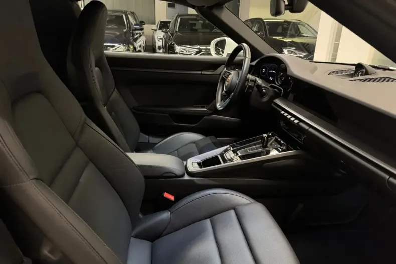 Porsche 911 din 2023 cu 19.900 km - oferta POR174955 - foto 33