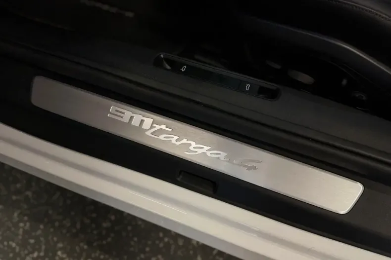 Porsche 911 din 2023 cu 19.900 km - oferta POR174955 - foto 40