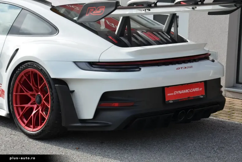 Porsche 911 din 2024 cu 13.200 km - oferta POR174957 - foto 5