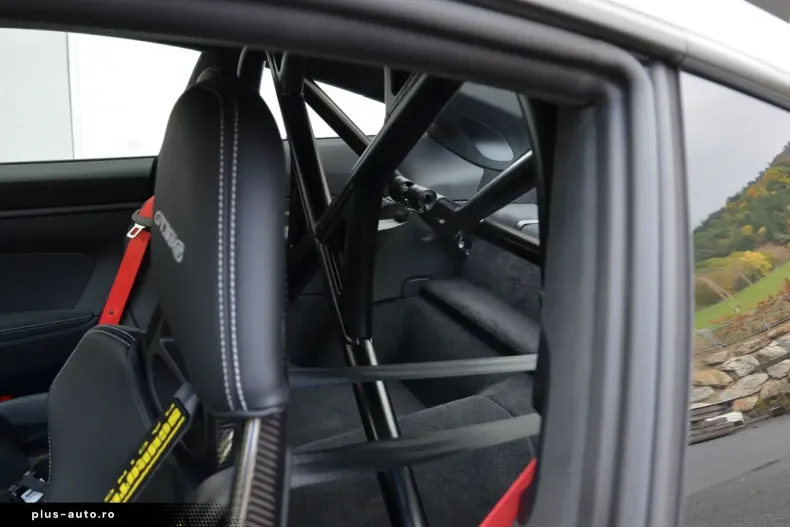 Porsche 911 din 2024 cu 13.200 km - oferta POR174957 - foto 21
