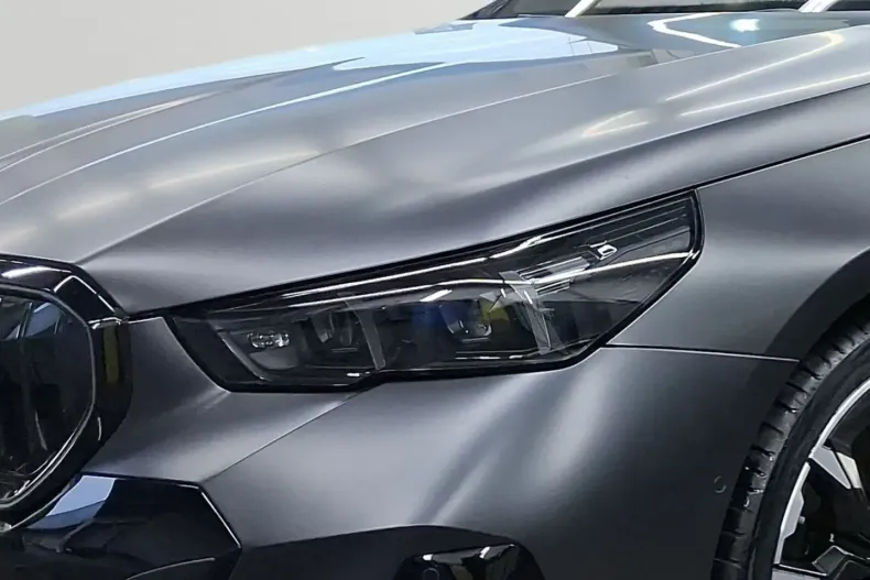 BMW 550 din 2024 cu 21.900 km - oferta BMW174961 - foto 5