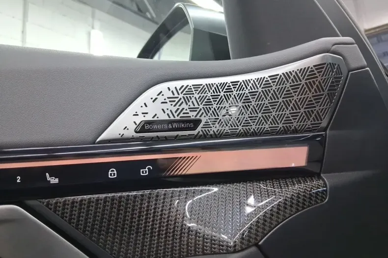 BMW 550 din 2024 cu 21.900 km - oferta BMW174961 - foto 16