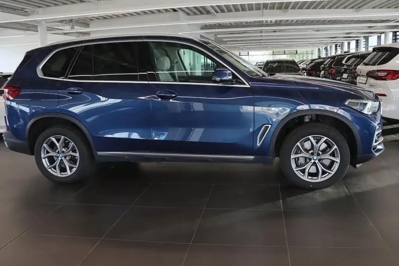 BMW X5 din 2022 cu 87.659 km - oferta BMW174962 - foto 2