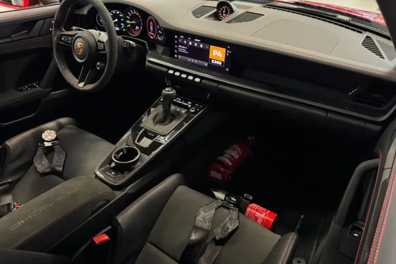 Porsche 911 din 2024 cu 2.100 km - oferta POR174963 - foto 5