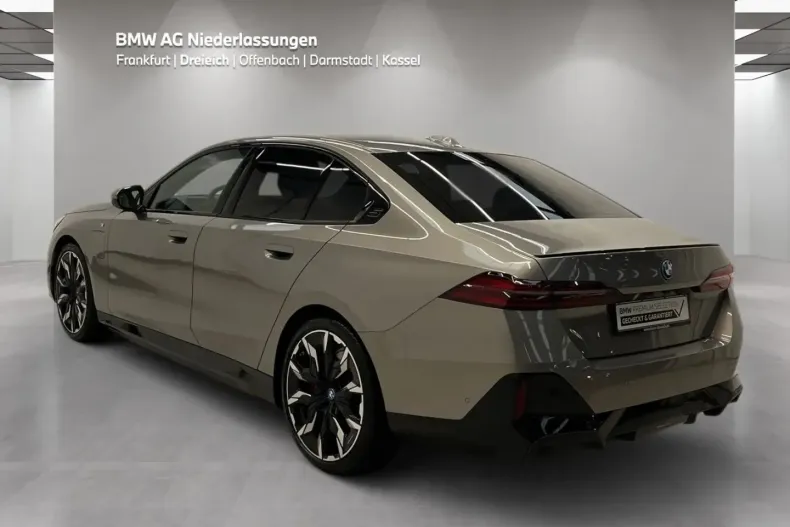 BMW 550 din 2025 cu 17.082 km - oferta BMW174964 - foto 4