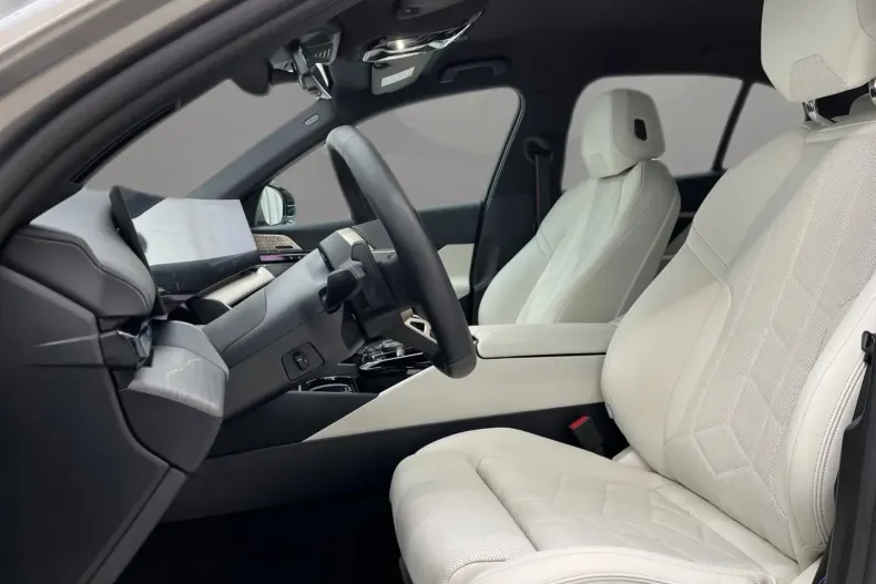 BMW 550 din 2025 cu 17.082 km - oferta BMW174964 - foto 7