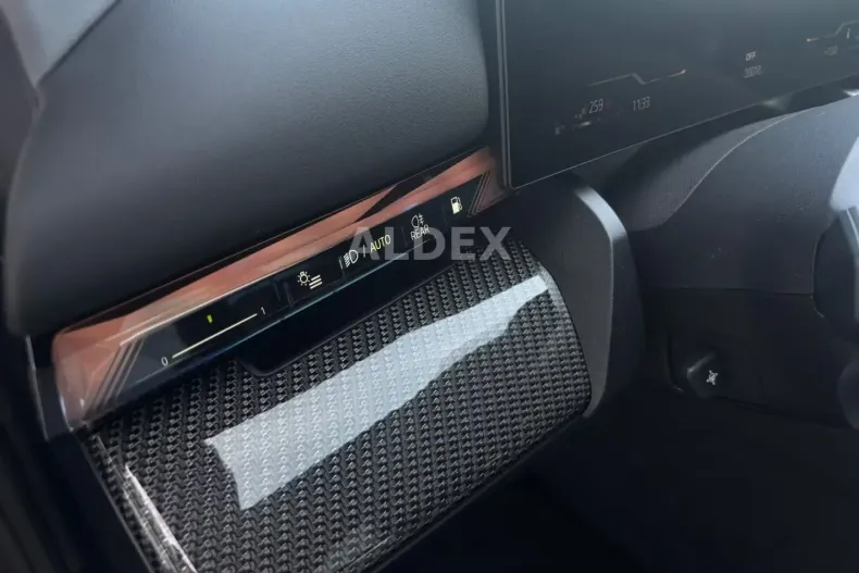 BMW 550 din 2025 cu 7.421 km - oferta BMW174965 - foto 20