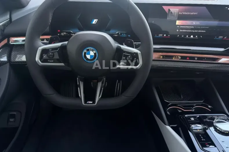 BMW 550 din 2025 cu 7.421 km - oferta BMW174965 - foto 30