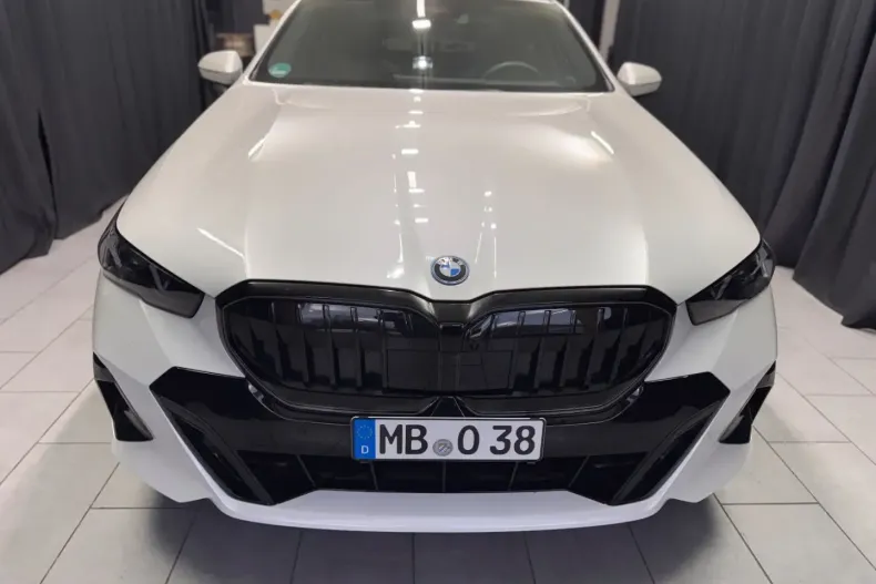 BMW 550 din 2025 cu 10.000 km - oferta BMW174966 - foto 9