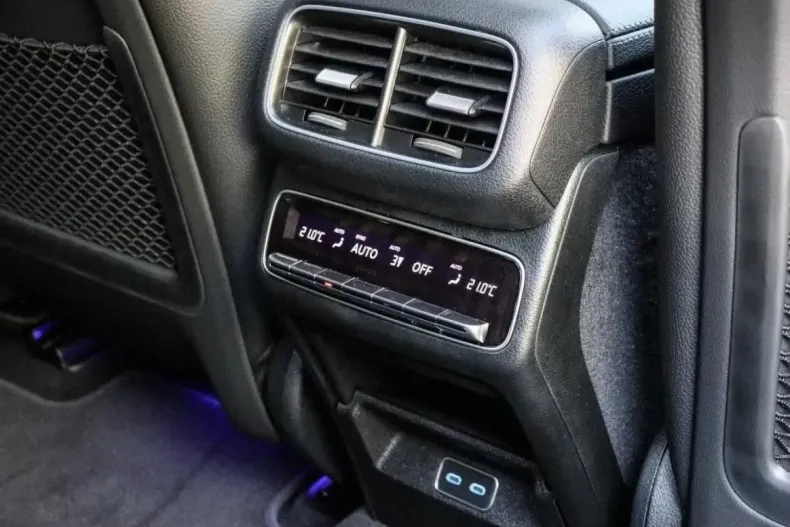 Mercedes-Benz GLE 450 din 2025 cu 24.300 km - oferta MER174969 - foto 17