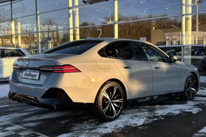 BMW 550 din 2025 cu 40.469 km - oferta BMW174971 - foto 5