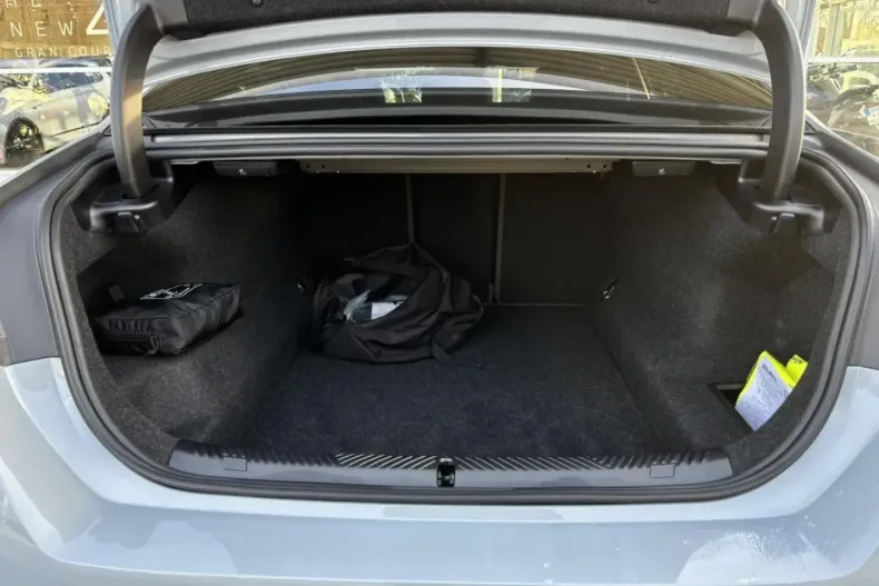 BMW 550 din 2025 cu 40.469 km - oferta BMW174971 - foto 9