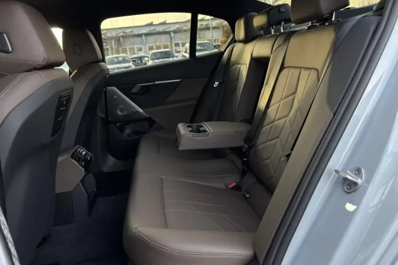 BMW 550 din 2025 cu 40.469 km - oferta BMW174971 - foto 12