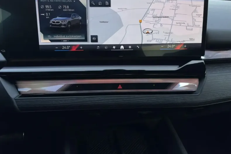 BMW 550 din 2025 cu 40.469 km - oferta BMW174971 - foto 14