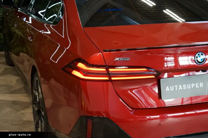 BMW 550 din 2024 cu 21.170 km - oferta BMW174972 - foto 8