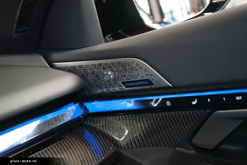 BMW 550 din 2024 cu 21.170 km - oferta BMW174972 - foto 24