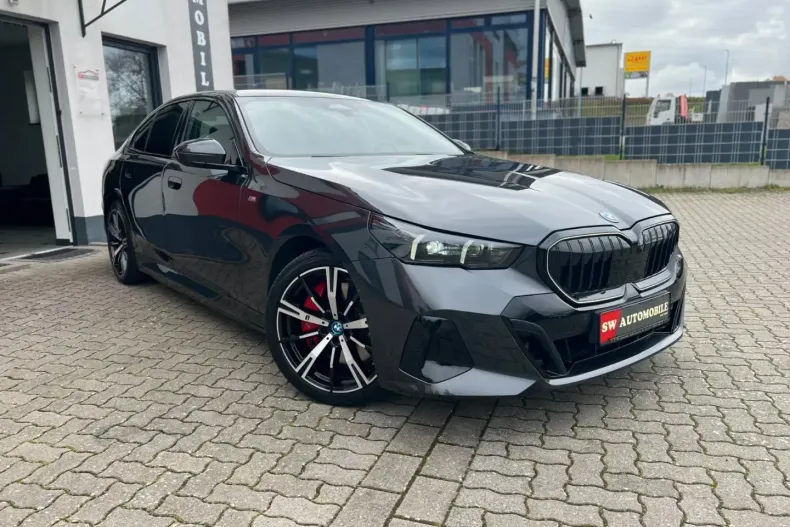 BMW 550 din 2024 cu 37.920 km - oferta BMW174977 - foto 4