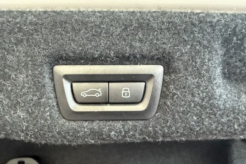 BMW 540 din 2025 cu 17.993 km - oferta BMW174983 - foto 22