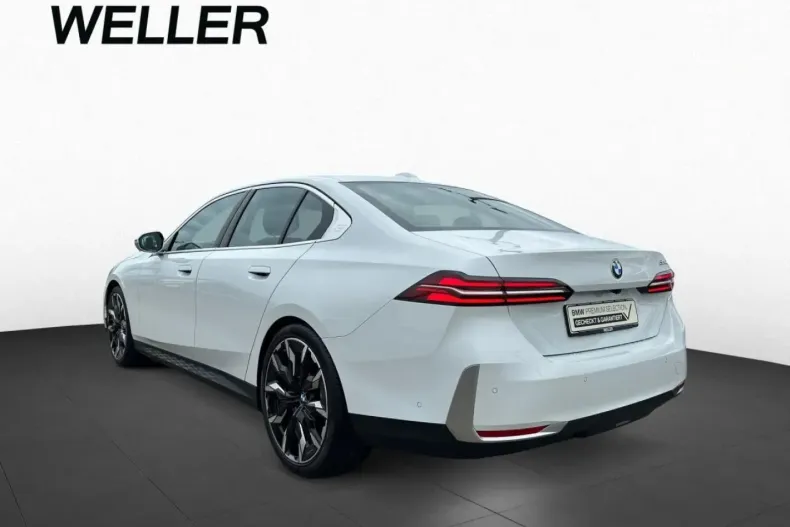 BMW 520 din 2024 cu 22.756 km - oferta BMW174984 - foto 9