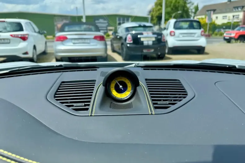 Porsche 911 din 2024 cu 4.492 km - oferta POR174987 - foto 9