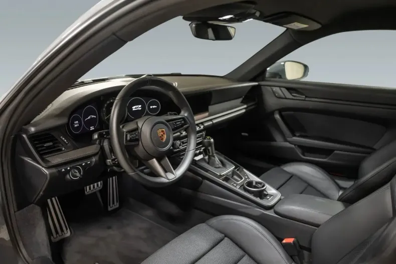 Porsche 911 din 2023 cu 5.200 km - oferta POR174991 - foto 4