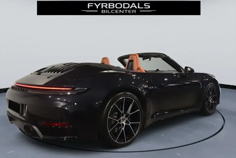Porsche 911 din 2025 cu 6.025 km - oferta POR174994 - foto 3