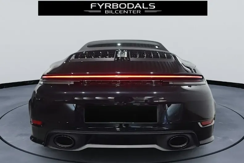 Porsche 911 din 2025 cu 6.025 km - oferta POR174994 - foto 6