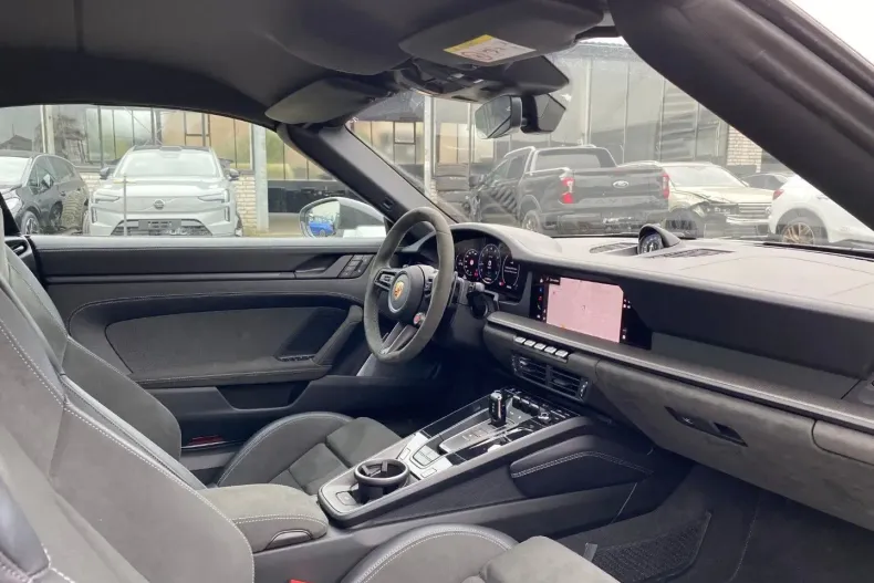 Porsche 911 din 2025 cu 3.032 km - oferta POR174996 - foto 18