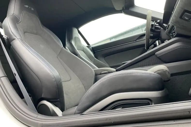 Porsche 911 din 2025 cu 3.032 km - oferta POR174996 - foto 19