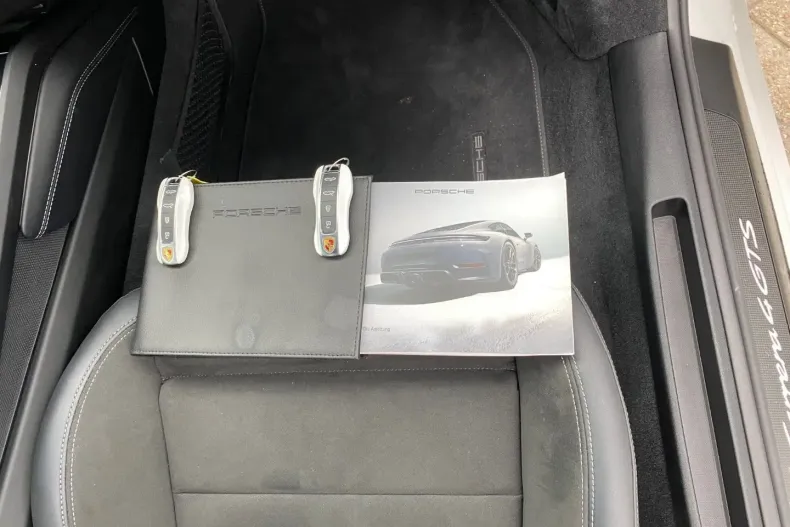 Porsche 911 din 2025 cu 3.032 km - oferta POR174996 - foto 23
