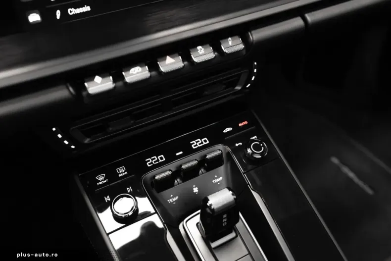 Porsche 911 din 2022 cu 10.000 km - oferta POR174997 - foto 18