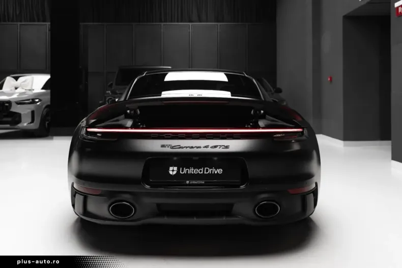 Porsche 911 din 2022 cu 10.000 km - oferta POR174997 - foto 32