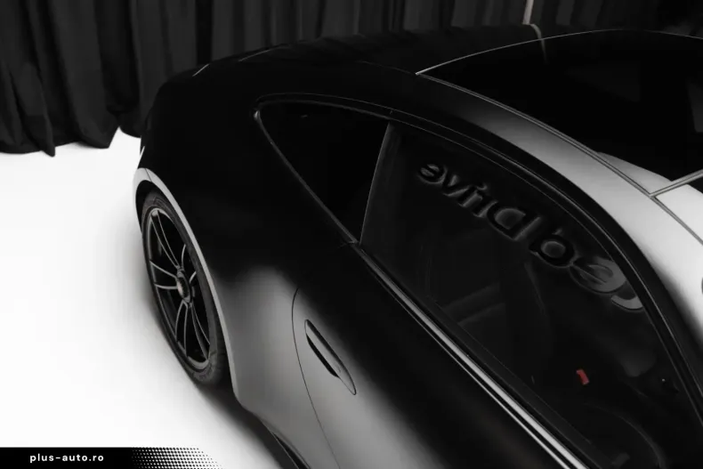 Porsche 911 din 2022 cu 10.000 km - oferta POR174997 - foto 37