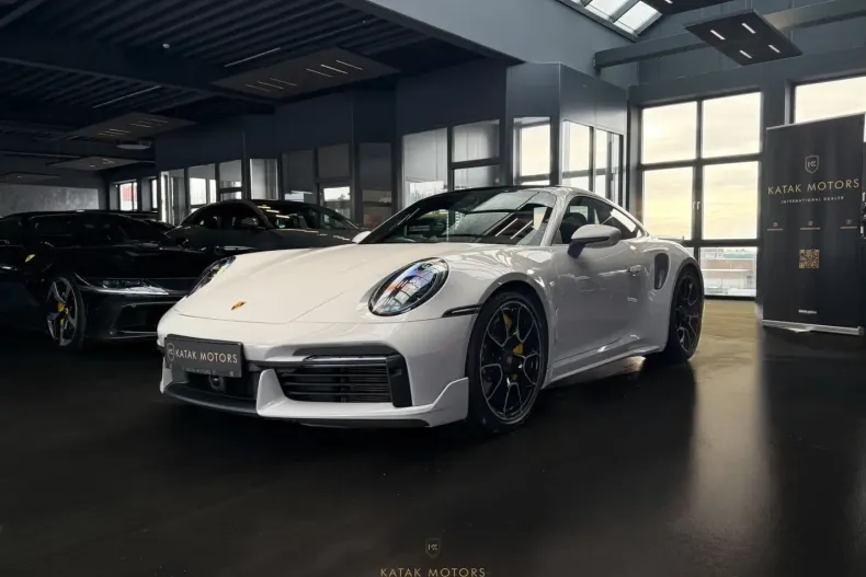 Porsche 911 din 2023 cu 24.990 km - oferta POR174998 - foto 2