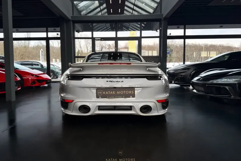 Porsche 911 din 2023 cu 24.990 km - oferta POR174998 - foto 4