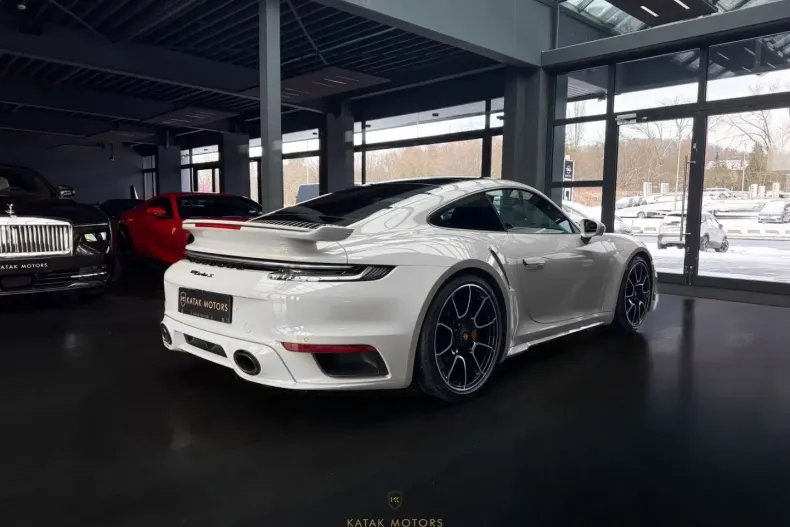 Porsche 911 din 2023 cu 24.990 km - oferta POR174998 - foto 5