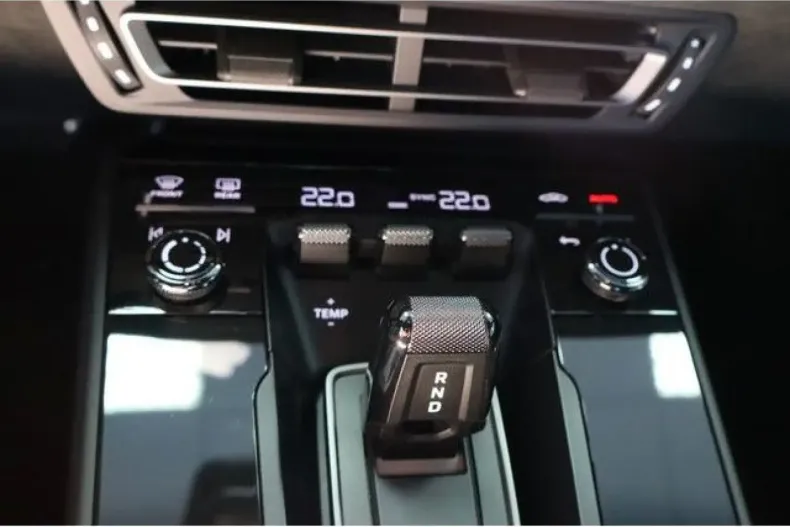 Porsche 911 din 2023 cu 14.737 km - oferta POR174999 - foto 20