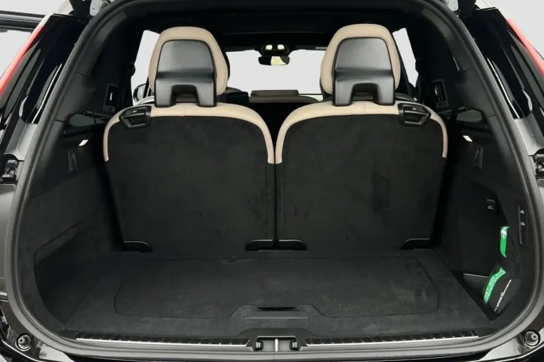 Volvo XC90 din 2025 cu 12.000 km - oferta VOL175000 - foto 16