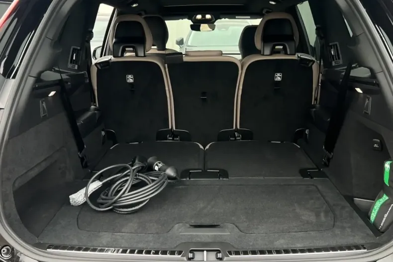 Volvo XC90 din 2025 cu 12.000 km - oferta VOL175000 - foto 21