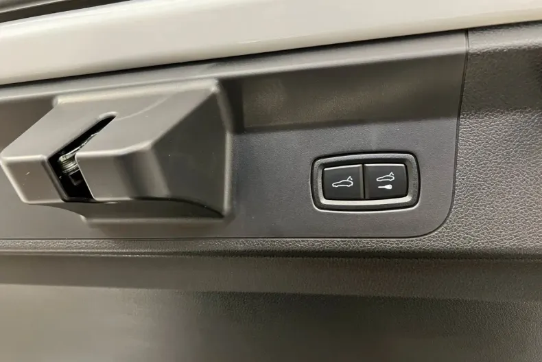 Porsche Panamera din 2024 cu 28.800 km - oferta POR175003 - foto 25