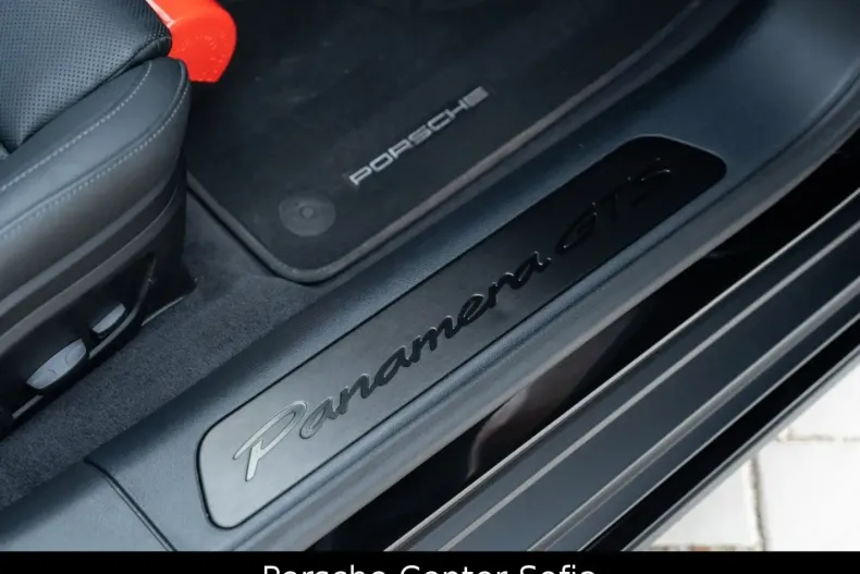 Porsche Panamera din 2024 cu 17.600 km - oferta POR175005 - foto 39