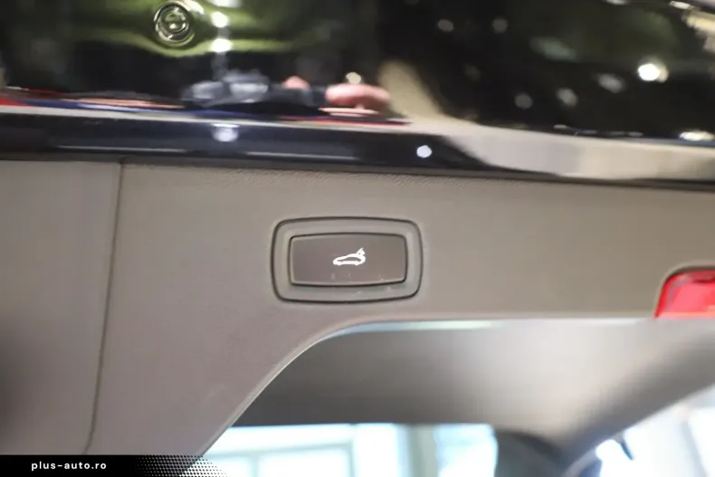 Porsche Macan din 2025 cu 4.312 km - oferta POR175010 - foto 36