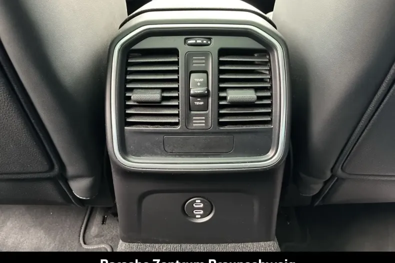 Porsche Macan din 2023 cu 34.999 km - oferta POR175018 - foto 18